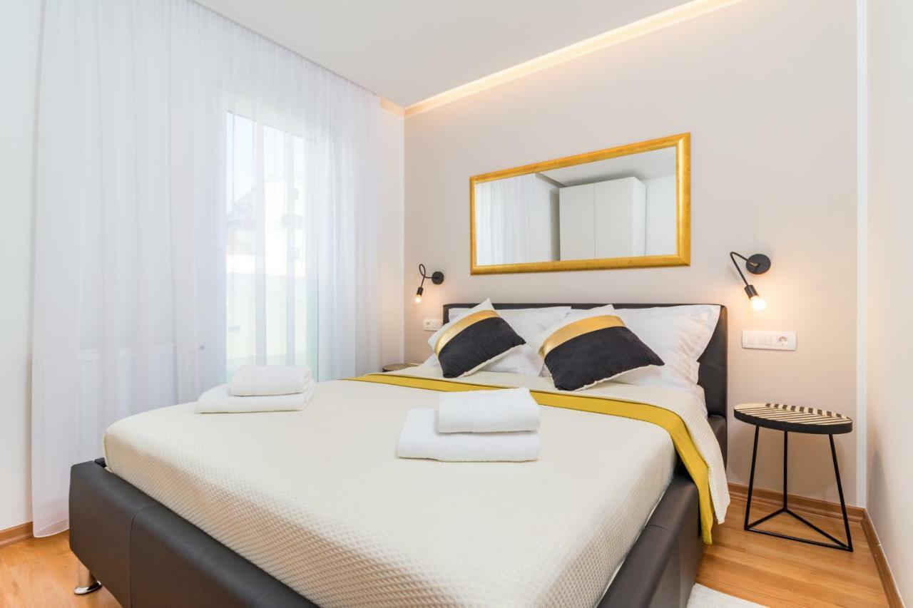 Monte Paradiso Deluxe Apartment Pula Bagian luar foto